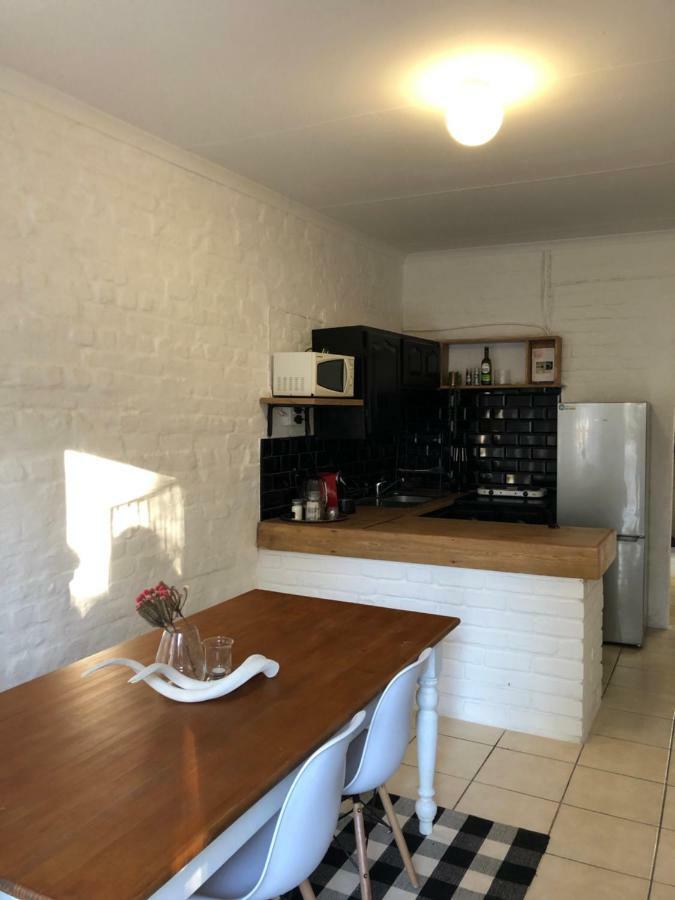 Toerboer Cottages Graaff-Reinet Buitenkant foto