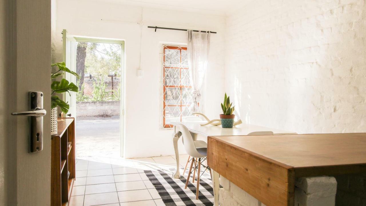 Toerboer Cottages Graaff-Reinet Buitenkant foto