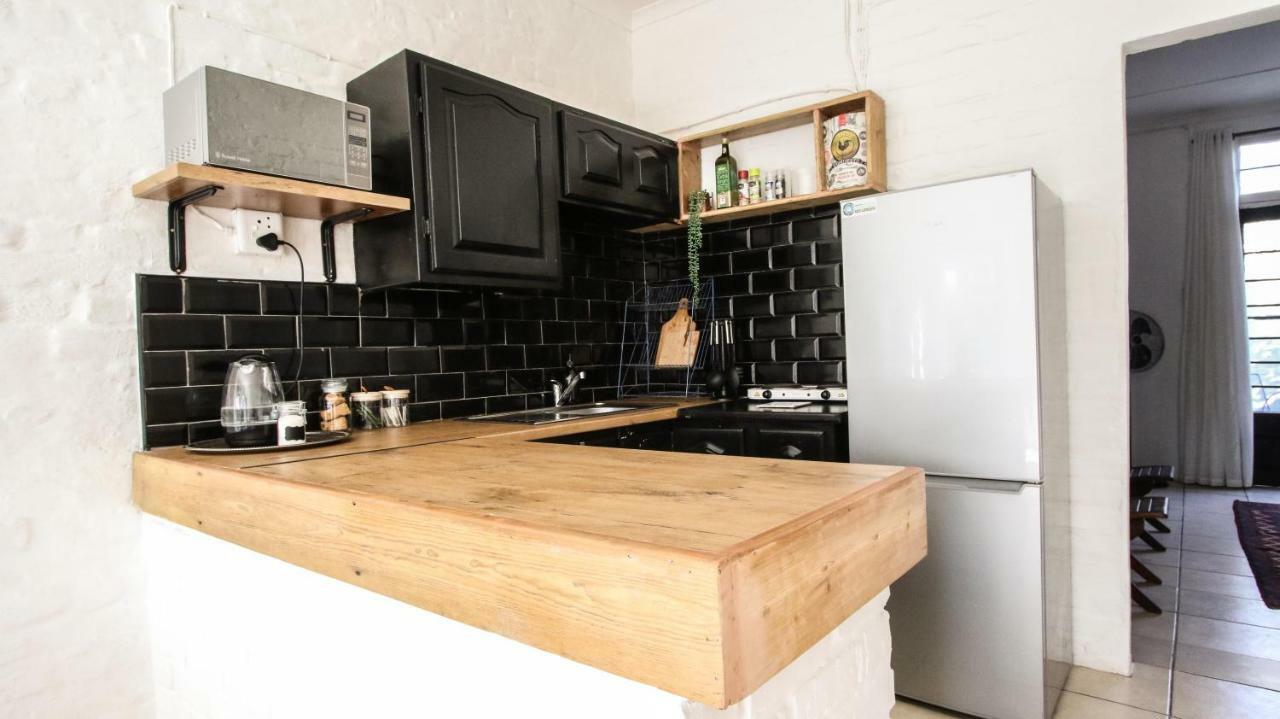 Toerboer Cottages Graaff-Reinet Buitenkant foto